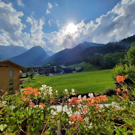 Appartement Haus Flua *