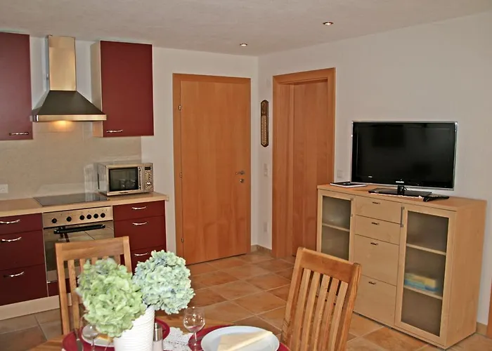 Haus Flua Бранд