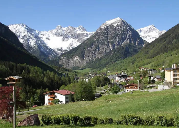 Haus Flua Бранд